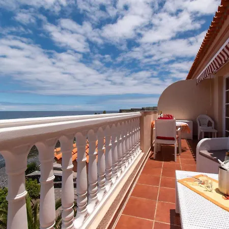 Apartment Penthouse Heidi Apartman Caleta de Interián