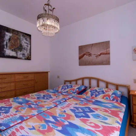 Apartment Penthouse Heidi דירה Caleta de Interián
