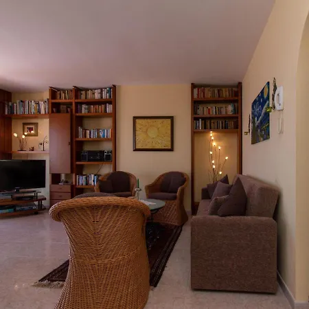 Apartamento Apartment Penthouse Heidi Caleta de Interián
