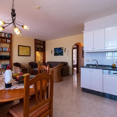 Apartment Penthouse Heidi Apartamento Caleta de Interián